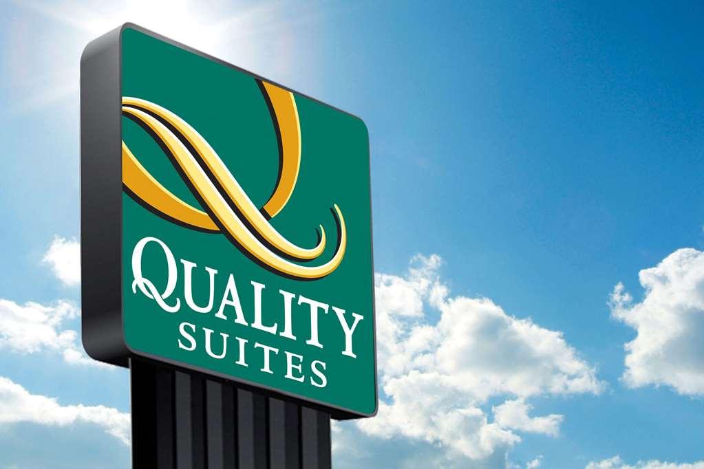 Quality Inn & Suites Monticello エクステリア 写真